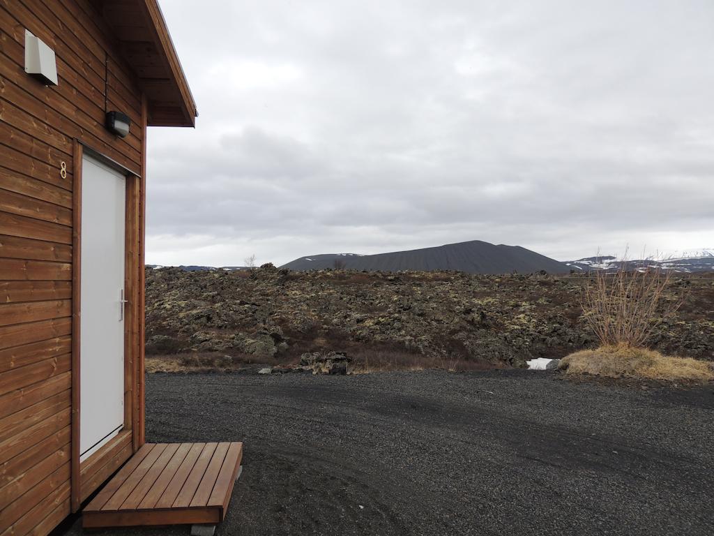 Dimmuborgir Guesthouse Myvatn Quarto foto